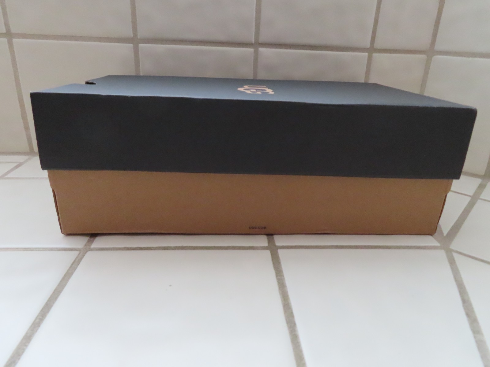 UGG Men's Size 10 Slippers Empty Shoe Storage Box | eBay