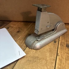 Vintage Art Deco Swingline Speed Products Stapler. Works!