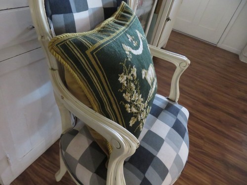 Aubusson style FRENCH COUNTRY Needlepoint Pillow Cover LAMB Gold & Drk Grn - Picture 8 of 9