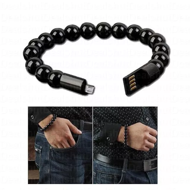 Bracelet Chargeur Mobile Blanc Présenté Dans Une Boîte En Argent Et Un  Adhésif Personnalisé Pour Les