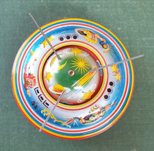Vintage Spielzeug Mondfahrzeug Mondauto UFO i...