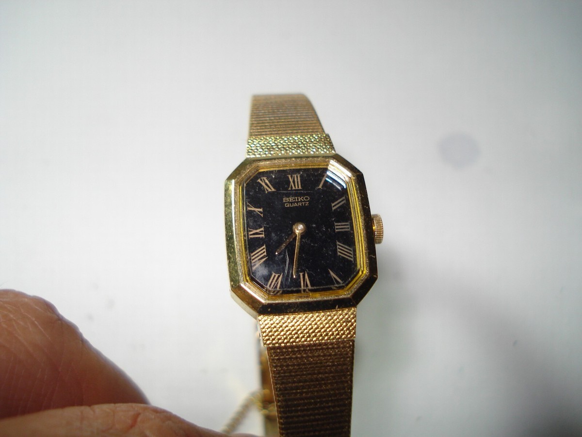 GORGEOUS VINTAGE LADIES SEIKO JEWELS QUARTZ GOLD WATCH 2B20 