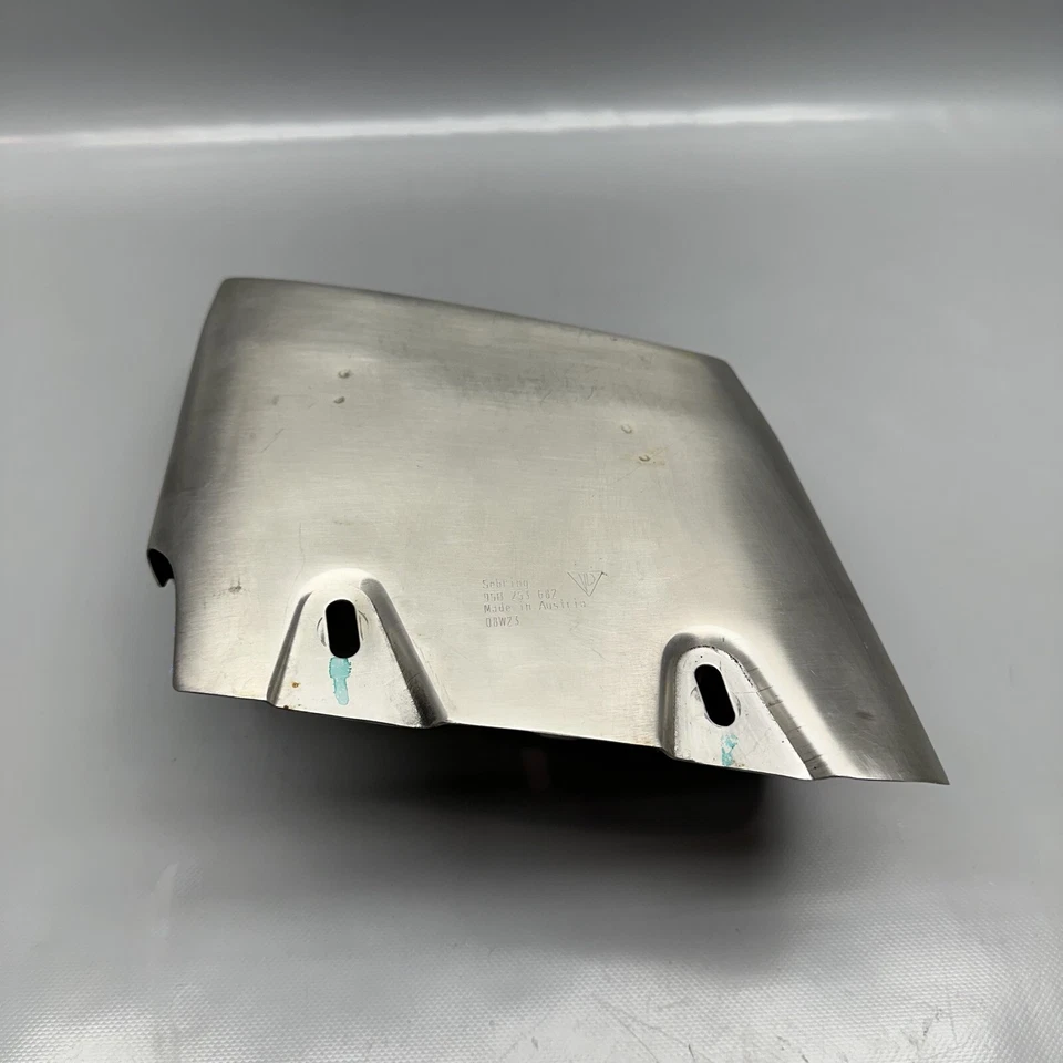 TUBO DE ESCAPE PUNTA DERECHA PORSCHE MACAN 2017 18 19 20 21 22 2023 OEM 95B253682 Foto 3 de 4