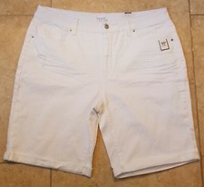 Time and Tru Women White Denim Bermuda Shorts Cuffed Distressed Stretch 18 NEW