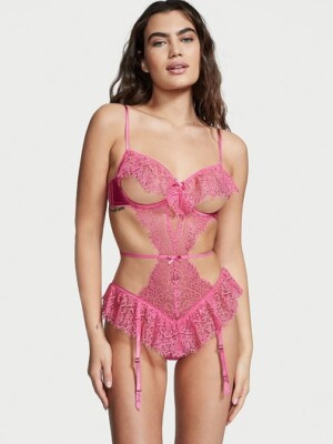VICTORIA SECRET SEXY LINGERIE LACE RUFFLE PEEKABOO TEDDY(OUT OF STOCK IN  STORES)