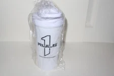 Brand New Rule 1 Blender Bottle Portable Mix Your Protein for The Gym White