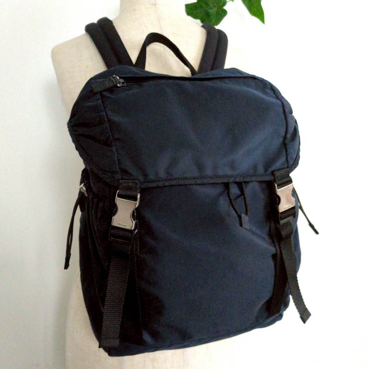 Excellent Condition Prada V135 Large Capacity Nylon Lightweight Drawstring Backp thumbnail 9