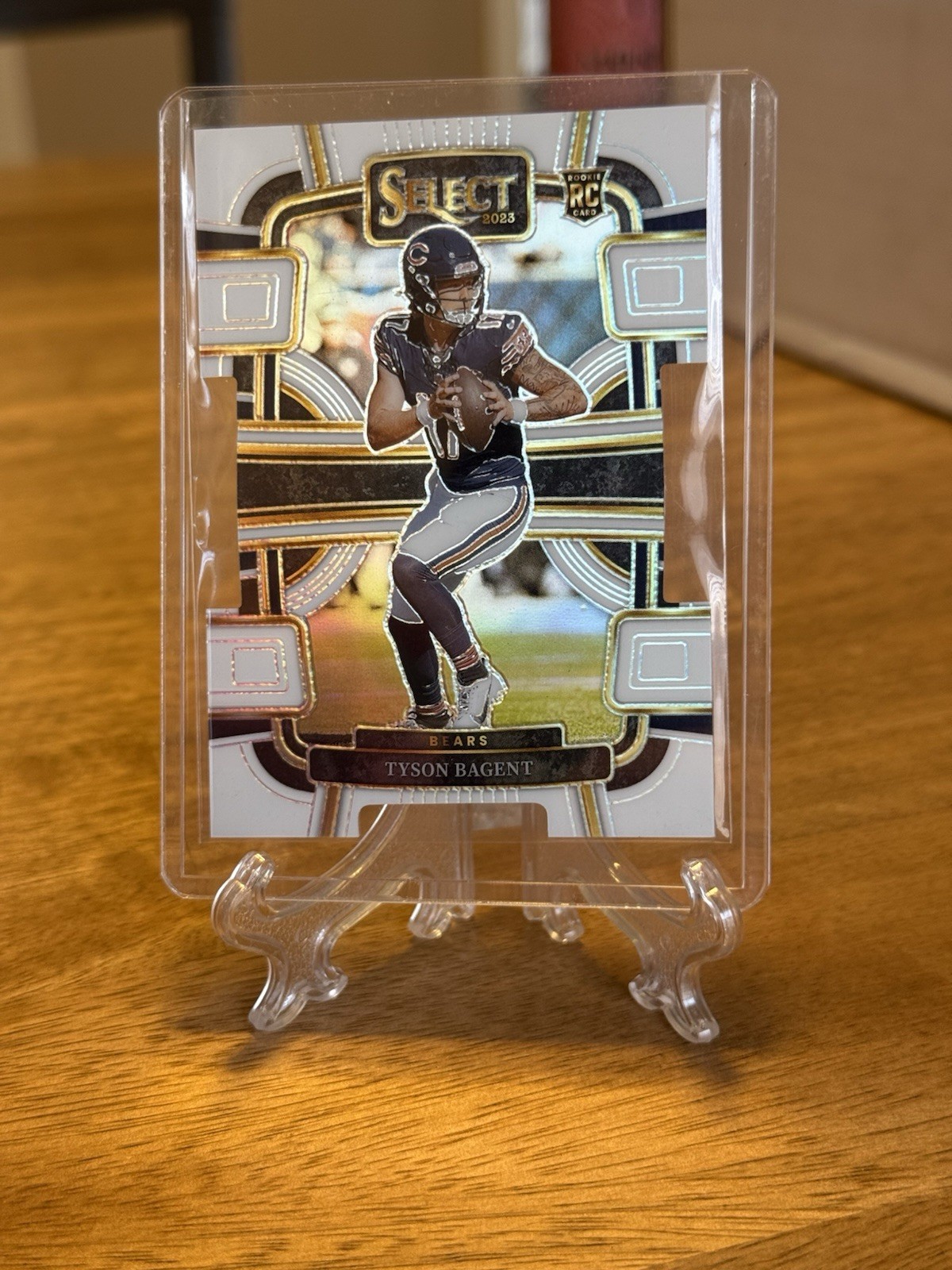 Tyson Bagent 2023 Select RC #18 White Holo Concourse Die-Cut /199 Bears