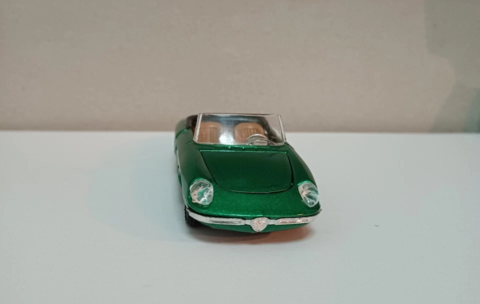 Mebetoys Alfa Romeo Duetto Art A-18 Scala 1/43 Restaurata.(Altro Modello) - Immagine 3 di 4