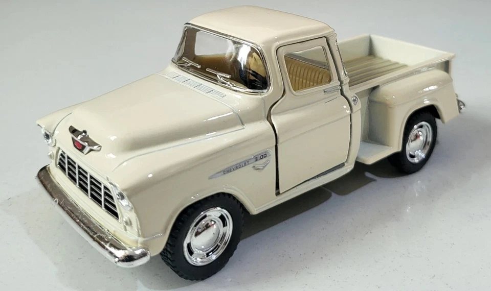 KINSMART Chevrolet 1955 Stepside Pick-up Truck Scale 1:32 Diecast Pull Back Collectible