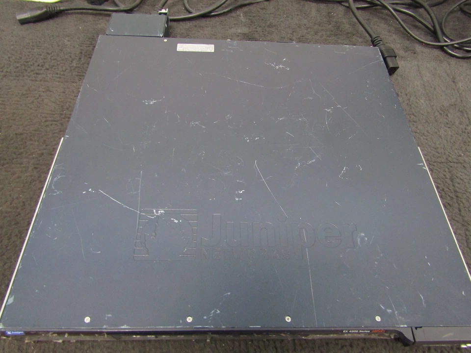 Juniper EX4200 Series 8PoE EX4200-48PX Ethernet Switch - Image 3 of 4