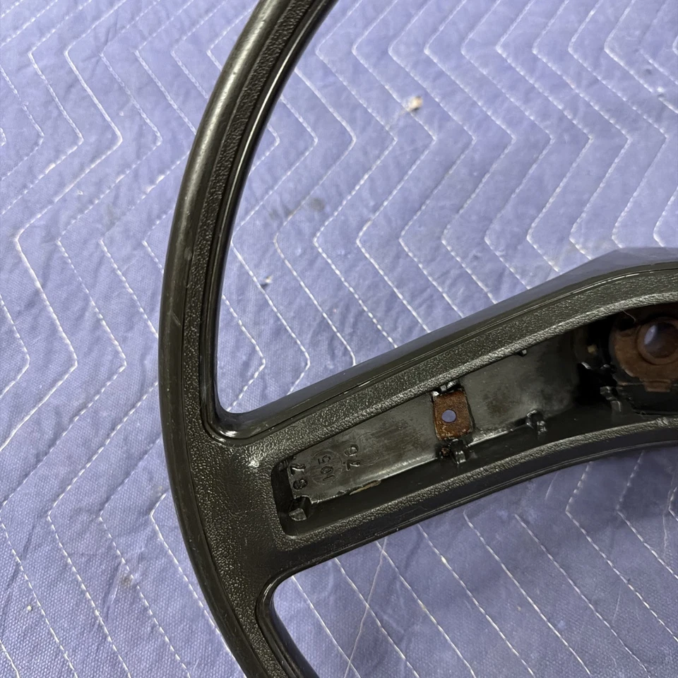 1971/1977 Ford F100 F150 Pickup Truck Steering Wheel OEM F250 1974 1975 1976 - Image 3 of 4