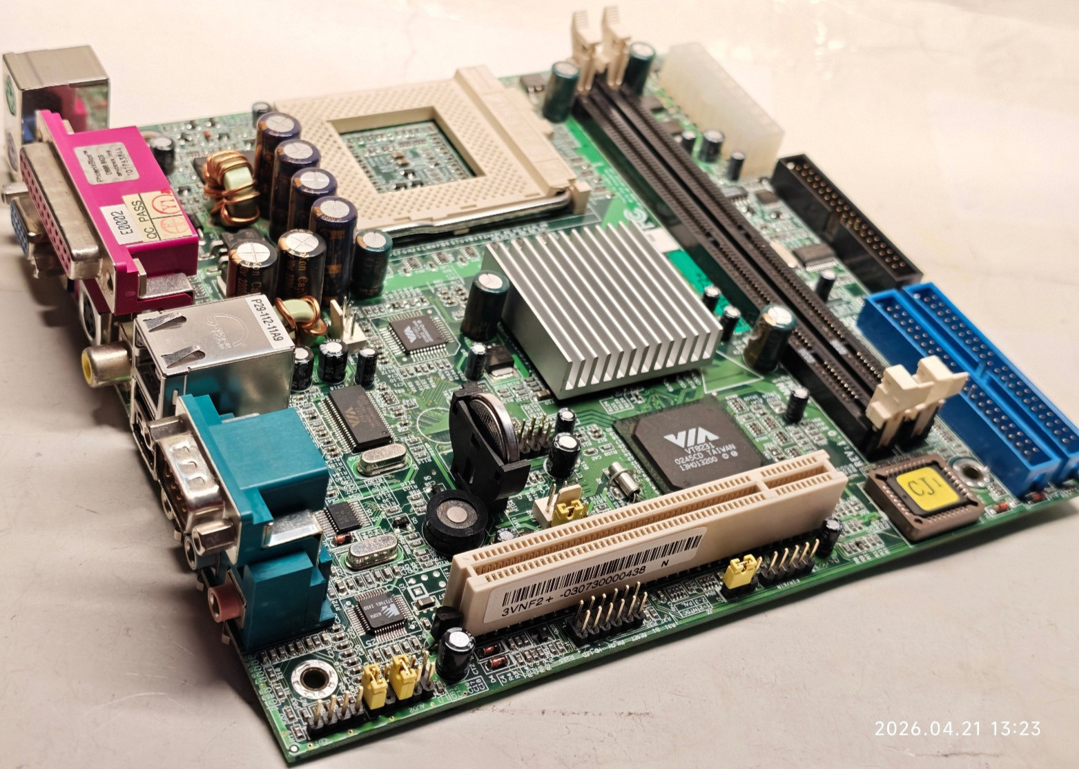 Socket 370 Mini ITX Industrial Motherboard EPOX EP-3VNF2+ (VIA S3 TwisterT)+ 256
