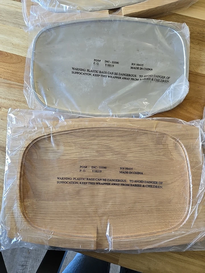 Beautiful Red Oak Serving Tray Set With Matching Tongs - Image 3 of 4