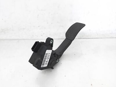 2013-2019 Nissan Sentra Gas Accelerator Pedal 18002-4Af0a