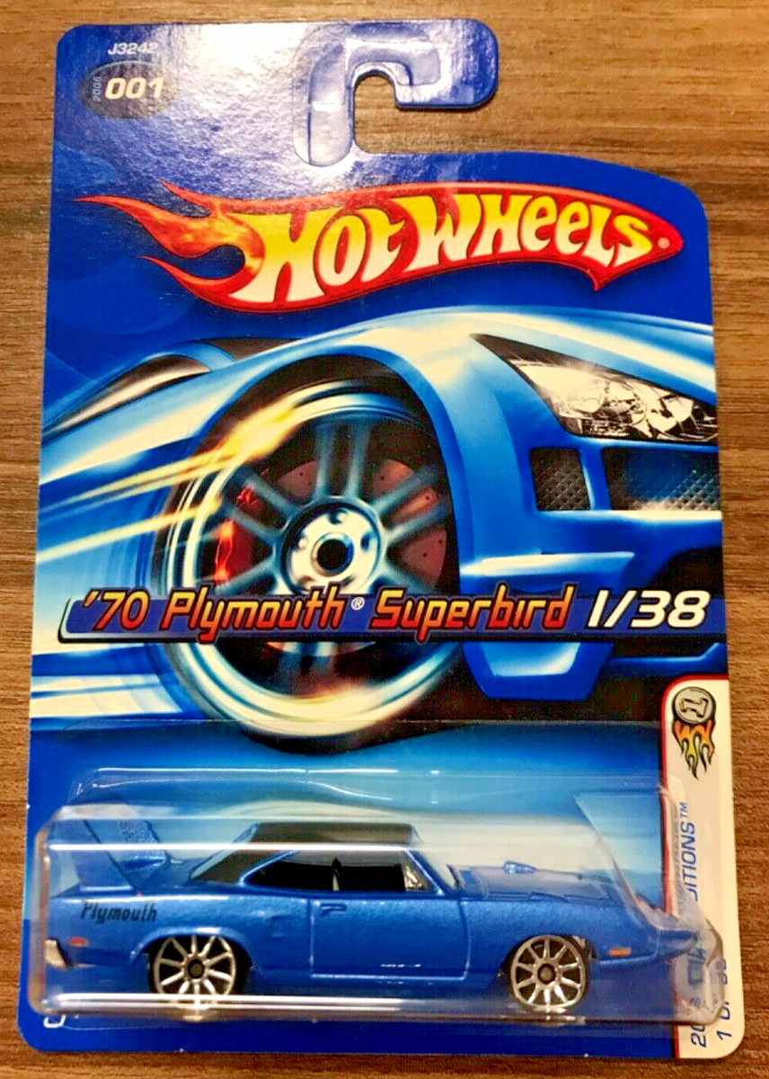 Hot Wheels '70 Plymouth Superbird #001 HW '06 First Editions 1/38