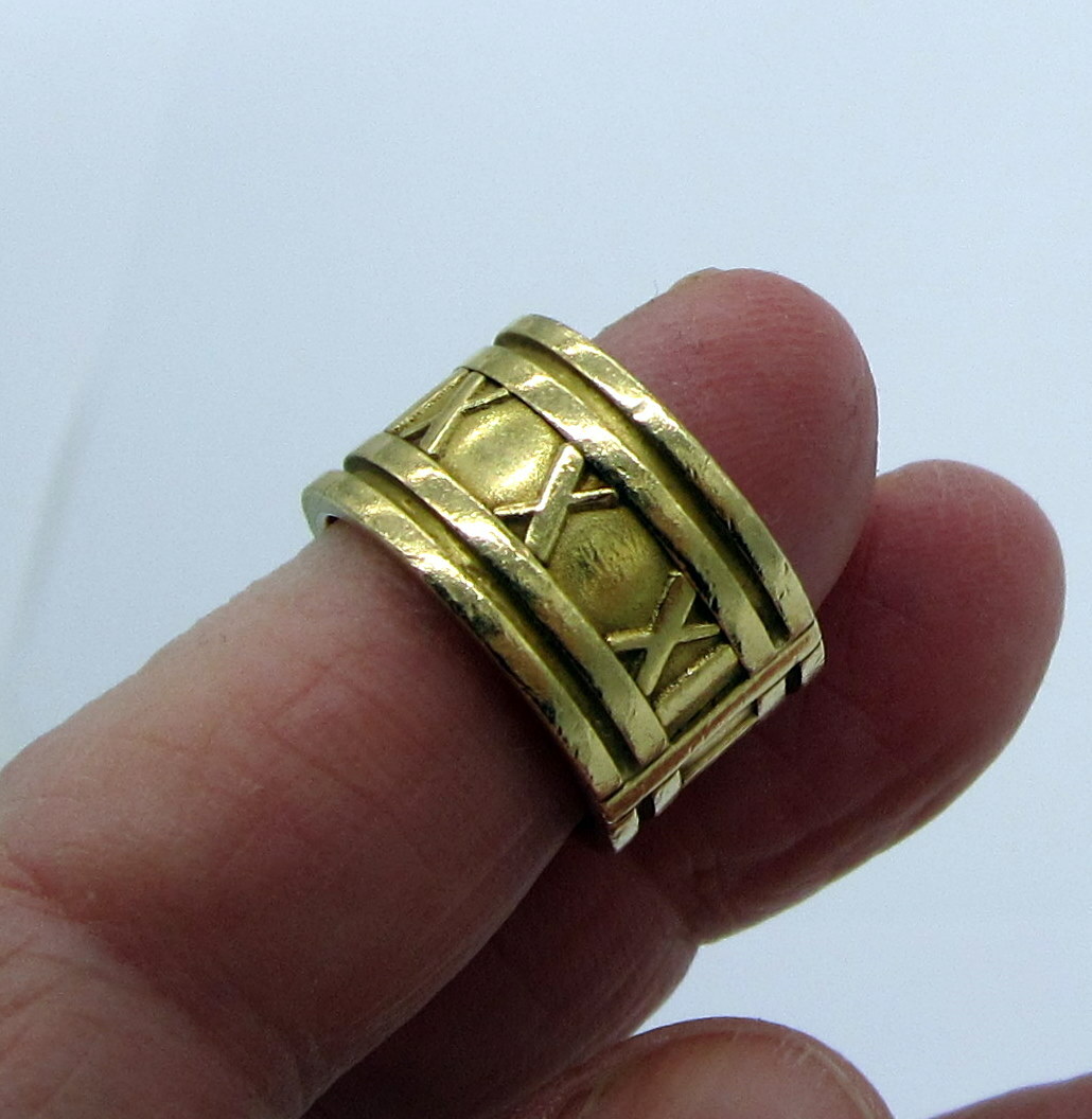 Tiffany & Co Vintage 1995 Italy 18k Yellow Gold 12 MM Wide