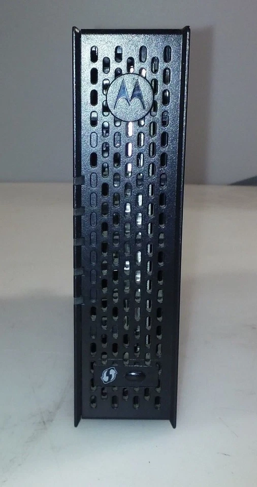 Motorola SBG901 DOCSIS 2.0 Wireless G Cable Modem Tested Working Sold As Is. - Image 4 of 4
