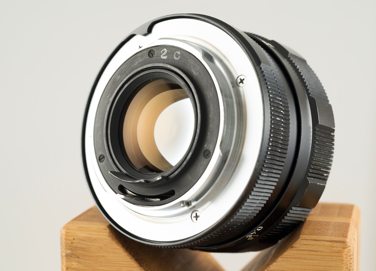 Konica Hexanon AR 52mm F1.8 Prime Vintage Lens - Autoreflex 1,8/52