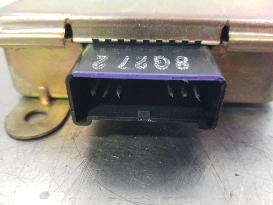 88 1988 Ford F150 XLT MÓDULO DE CONTROL ABS E8TF2C018AA Foto 3 de 4