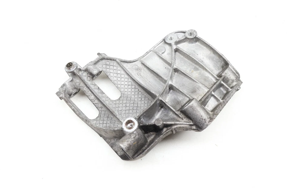 BMW 640I XDRIVE GRAN CUPÉ 2014-2019 - montaje/soporte compresor de aire acondicionado 7585167 Foto 2 de 4