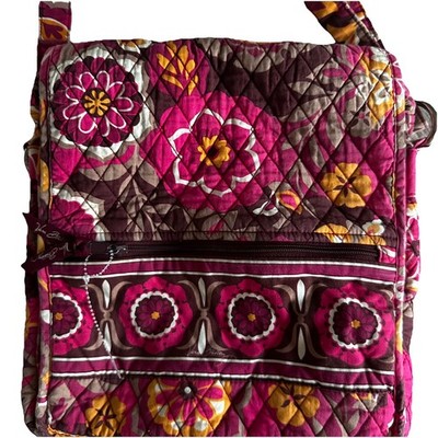 VERA BRADLEY ''Carnaby'' Large MESSENGER BAG - Crossbody - Floral pattern