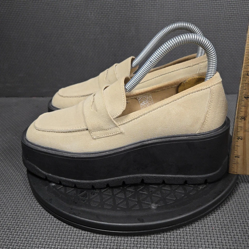 Mocassim plataforma Free People feminino tamanho 6 bege camurça sola robusta 3903810 - Imagem 3 de 4