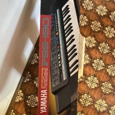 Yamaha PSS-580 Portasound elektrisches Keyboa...