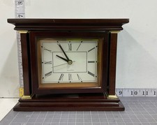 Seth Thomas Mantel Clock Wood Swivel Case Roman Numeral Dial Quartz Traditional