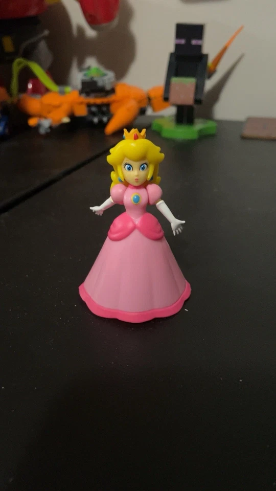 Lote de juguetes/figuras de Sonic y Mario Foto 2 de 4