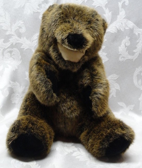 Full Hand Puppet Grizzly North American Bear Company 13" Feed the
