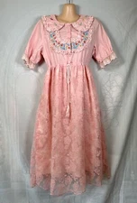 K-fashion pink floral embroidered &textured chiffon flared coquette dress, 10-12