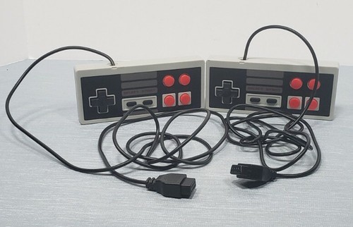 2 NES-004 controller Original Nintendo NES Vintage Console Wired Replacement - Picture 3 of 3