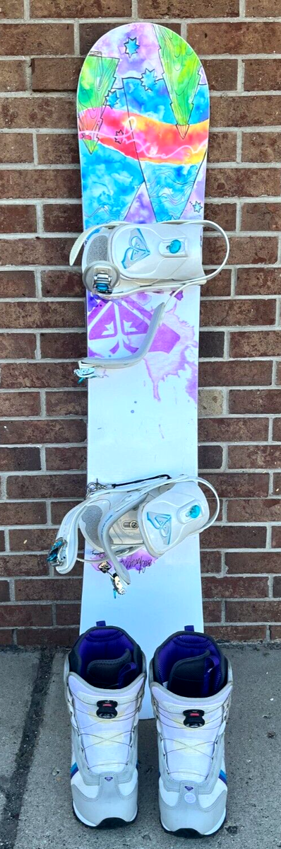 ROXY Silhouette 143 × UNION CADET M Roxy Silhouette Snowboard 143 CM Women's White Bindings Boots Sz