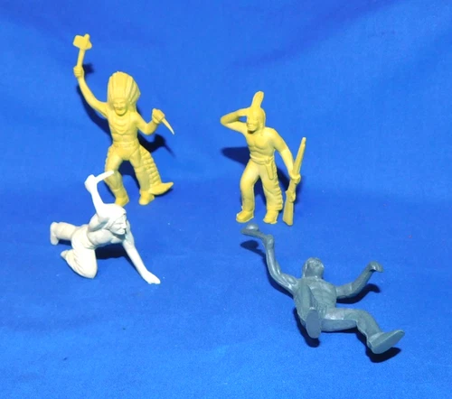 Marx 1950's vinyl soft plastic set of 4 Fort Apache 70MM INDIANS