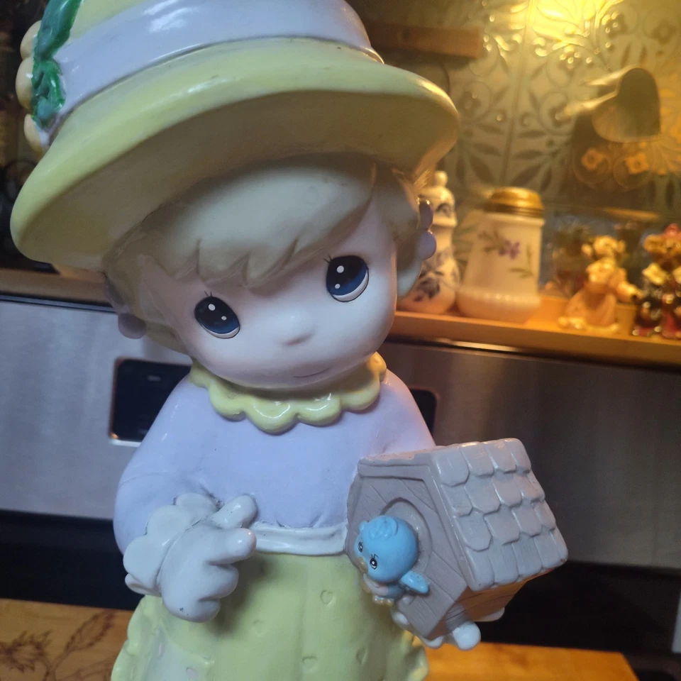 Precious Moments NIÑA CON CASA DE PÁJAROS Estatuilla Grande Jardín Estatuaria 16.5"" Alto Foto 2 de 4