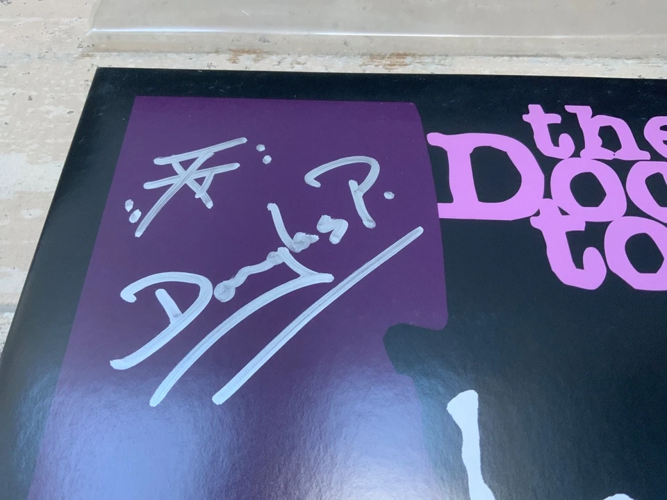 DEATH IN JUNE Thomas Nola Et Son Orchestre The Doctor Violet 2x Vinyl LTD Signed - Image 2 of 4