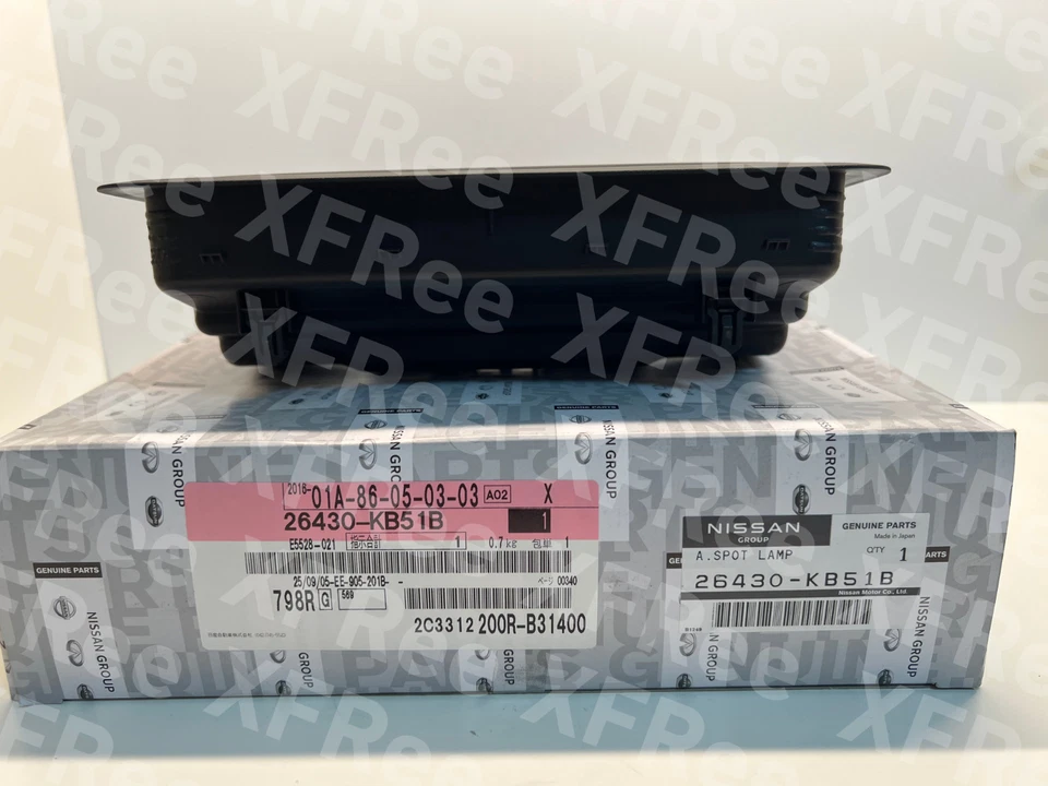 Nuevo Original Nissan R35 GT-R Nismo Spot Lamp Negro 26430-KB51B OEM Foto 4 de 4