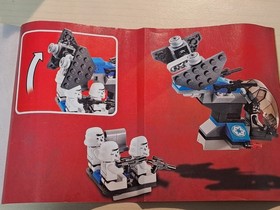 LEGO Star Wars: Imperial Dropship (7667) with figures and instructions