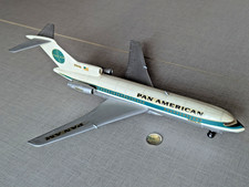 Modellflugzeug Boeing 727 PAN AM  1:100 Kunststoff mit Fahrwerk 1980er Jahre DDR