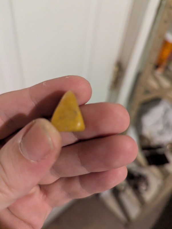  Triangular yellow rock