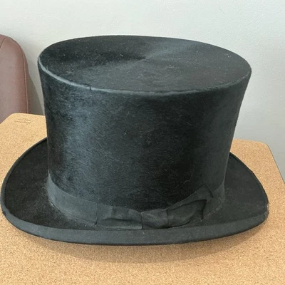 BLACK SILK TOP HAT - D Parsley - no 20 -Clare Street - Bristol - Image 1 of 4