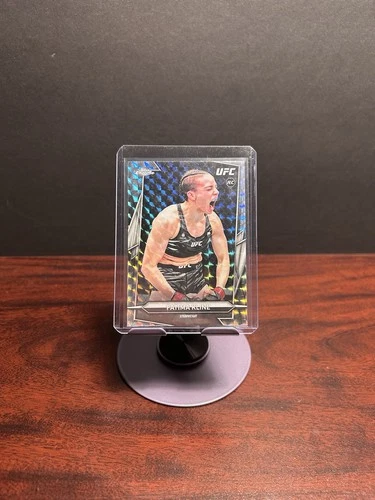 2026 Topps Chrome UFC Fatima Kline Geometric Refractor RC #158