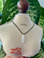 18K Gold Natural Burmese A-Grade Jadeite Pea Pod Pendant - Ship From NC