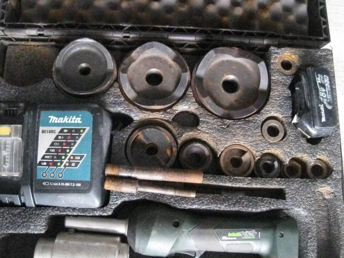 Greenlee Intelli Punch 11 Ton Knockout Set 18v LS100X 1/2-4