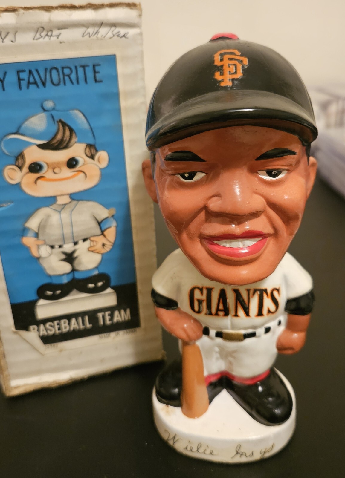 RARE Vintage 1960's WILLIE MAYS Nodder Bobbblehead Made In Japan w