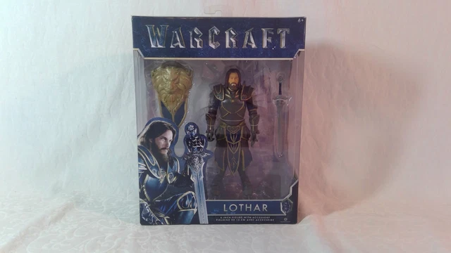 Figuras de acción de plástico JAKKS Pacific Guerrero y accesorios