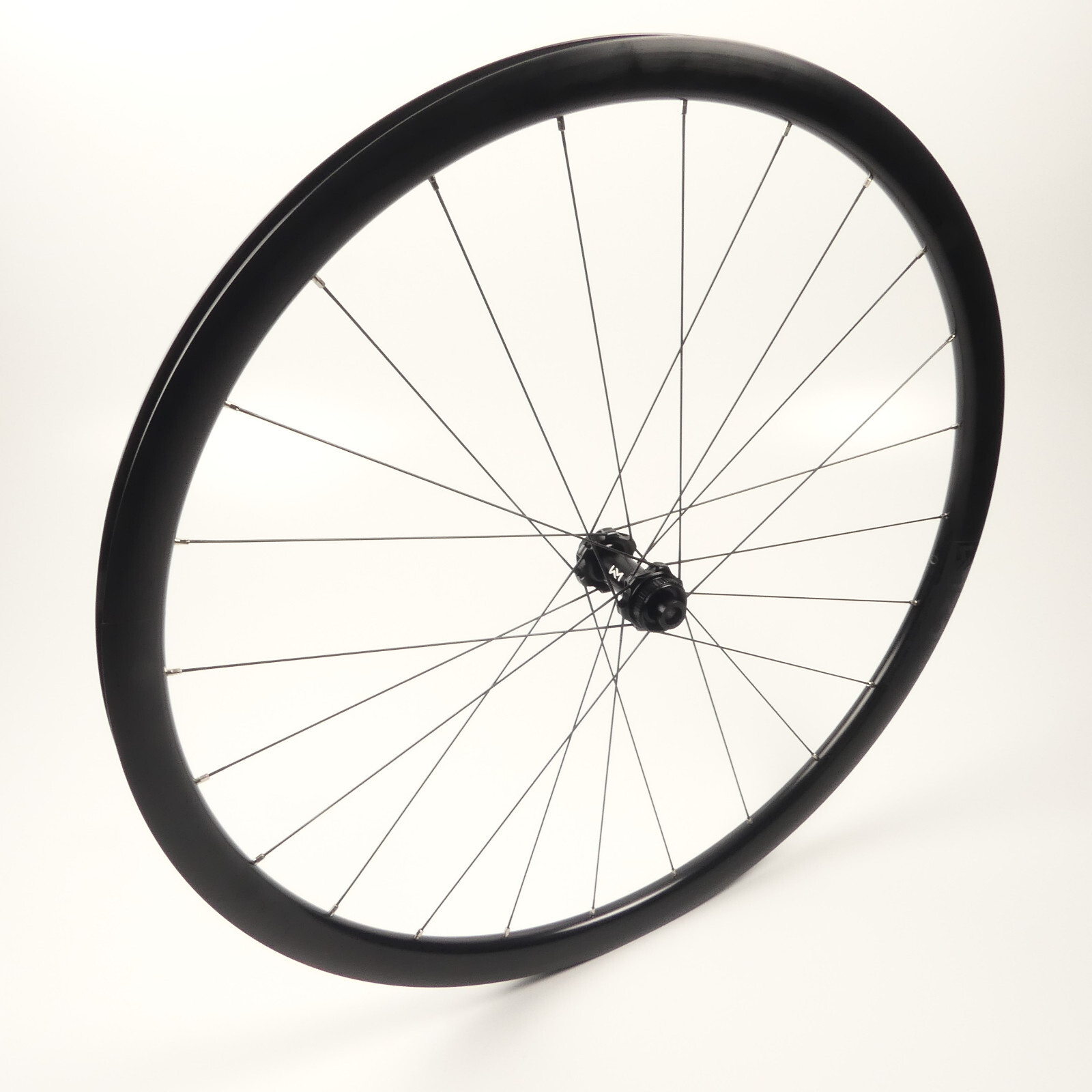 Ruota anteriore Newmen Performance 32 Road 29"