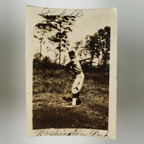 Foto giocatore di baseball Washington Park anni '20 mazza oscillante uomo Chicago A3443 - Foto 1 di 2