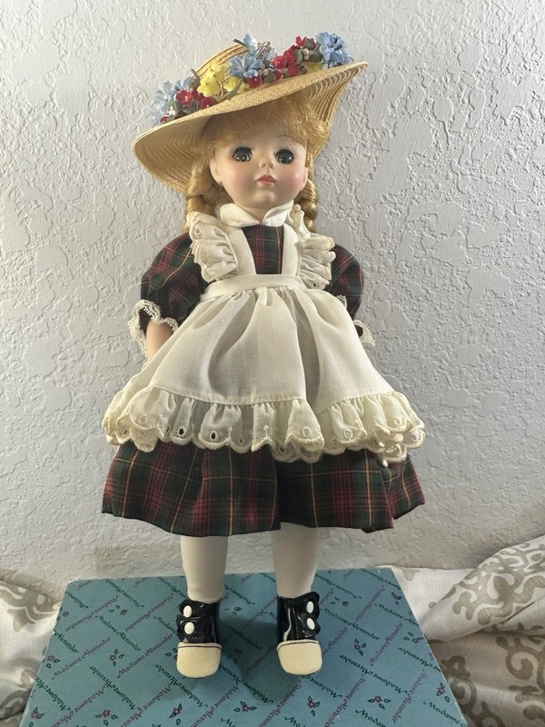 Vintage Doll. Madame Alexander. "McGuffy Ana 14". #1525 In Orginal Box With Tags